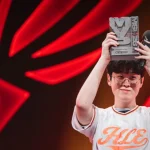 Zeus nghẹn ngào nhớ lại MSI 2026: Kỷ niệm buồn khó quên khiến fan hâm mộ không khỏi xót xa kenhtingame com thumb zeus nghen ngao nho lai msi 2026 ky niem buon kho quen khien fan ham mo khong khoi xot xa 21931787746982243 940w