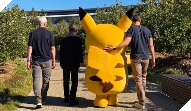 Tim Cook cùng John Ternus gặp gỡ đội ngũ Pokémon tại Apple Park, Pikachu bất ngờ xuất hiện Tim Cook cùng John Ternus gặp gỡ đội ngũ Pokémon tại Apple Park, Pikachu bất ngờ xuất hiện