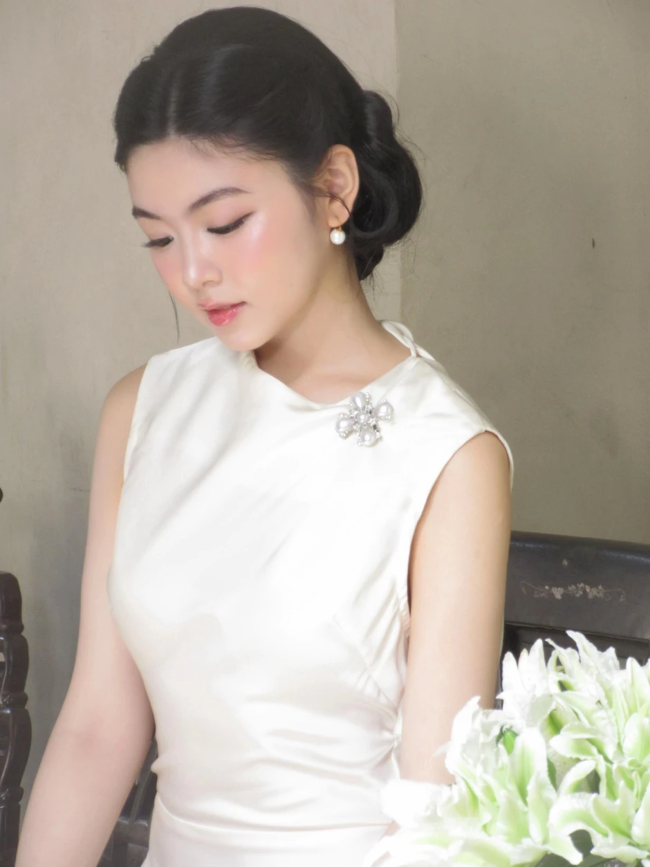 Tranh cãi nhan sắc Lọ Lem con gái MC Quyền Linh: Đẹp thật hay chỉ là ảo ảnh?