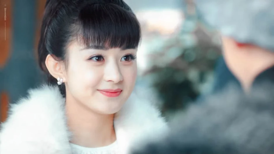 Triệu Lệ Dĩnh bỗng gây sốt