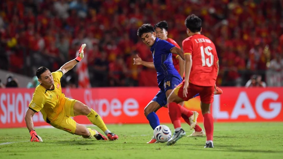 Việt Nam vô địch ASEAN Cup: Hot girl Thái Lan Pinhathai 'gây sốt' MXH Việt Nam vô địch ASEAN Cup: Hot girl Thái Lan Pinhathai 'gây sốt' MXH