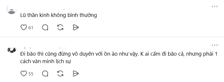 Cô gái trẻ đi bão cầm biểu ngữ nhạy cảm phản cảm: Vui thôi đừng vui quá! Cô gái trẻ đi bão cầm biểu ngữ nhạy cảm phản cảm: Vui thôi đừng vui quá!