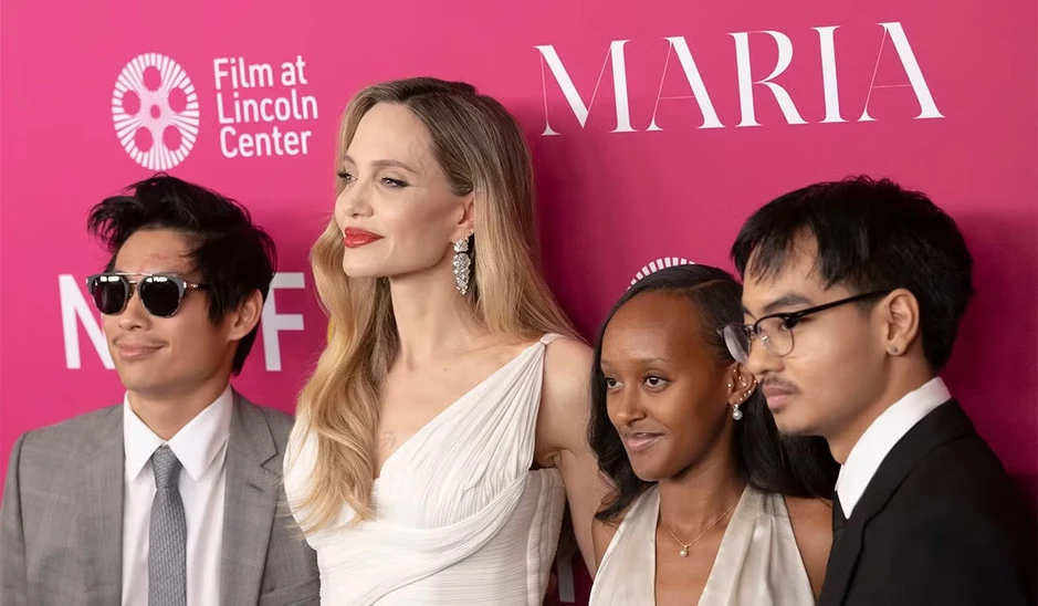 Angelina Jolie bị chỉ trích