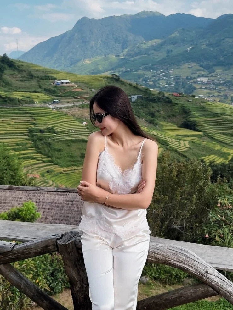 Ảnh sao 2/9: Phương Oanh chăm vào bếp dịp nghỉ lễ Ảnh sao 2/9: Phương Oanh chăm vào bếp dịp nghỉ lễ