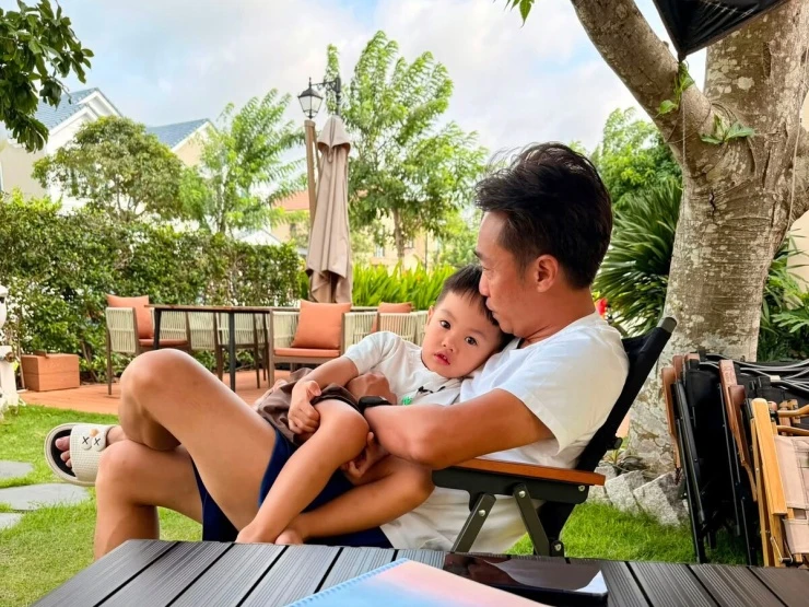 Ảnh sao 2/9: Phương Oanh chăm vào bếp dịp nghỉ lễ Ảnh sao 2/9: Phương Oanh chăm vào bếp dịp nghỉ lễ