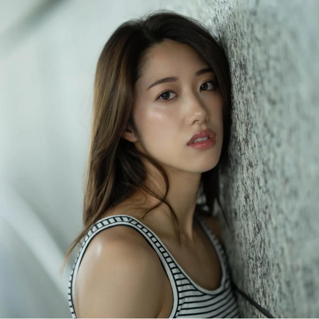 Bị lừa sạch tiền tiết kiệm trước ngày giải nghệ, hot girl xinh đẹp suy sụp, chỉ biết bắt đầu lại từ đầu Bị lừa sạch tiền tiết kiệm trước ngày giải nghệ, hot girl xinh đẹp suy sụp, chỉ biết bắt đầu lại từ đầu