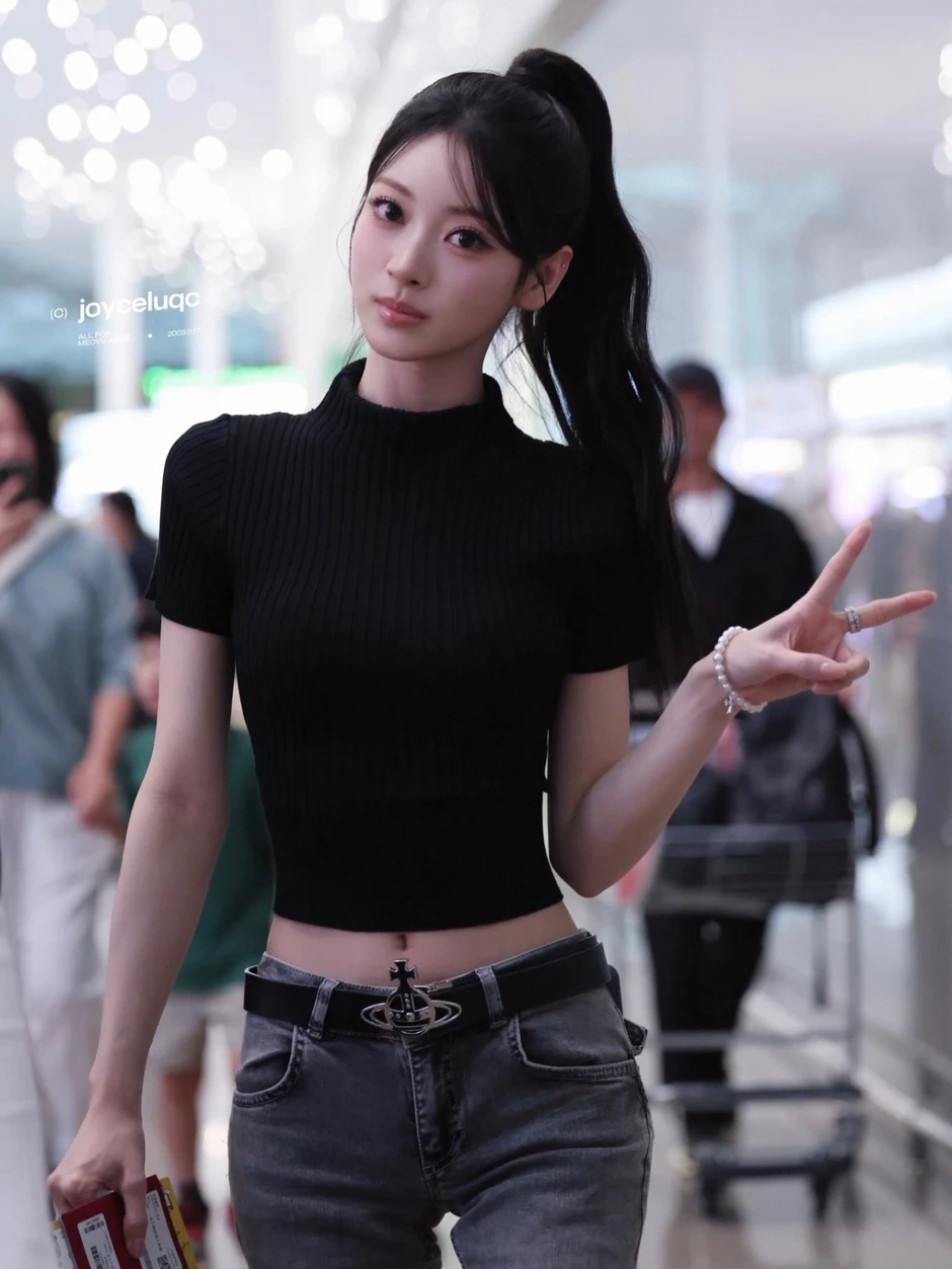Bức ảnh siêu thực của “tiểu Song Hye Kyo”