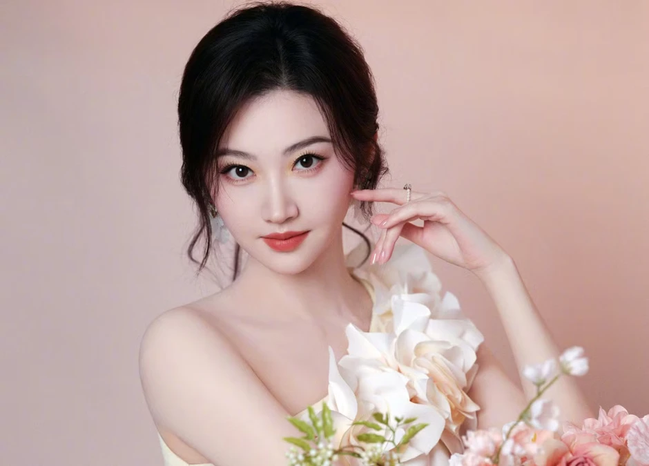 Cảnh Điềm thoát nạn