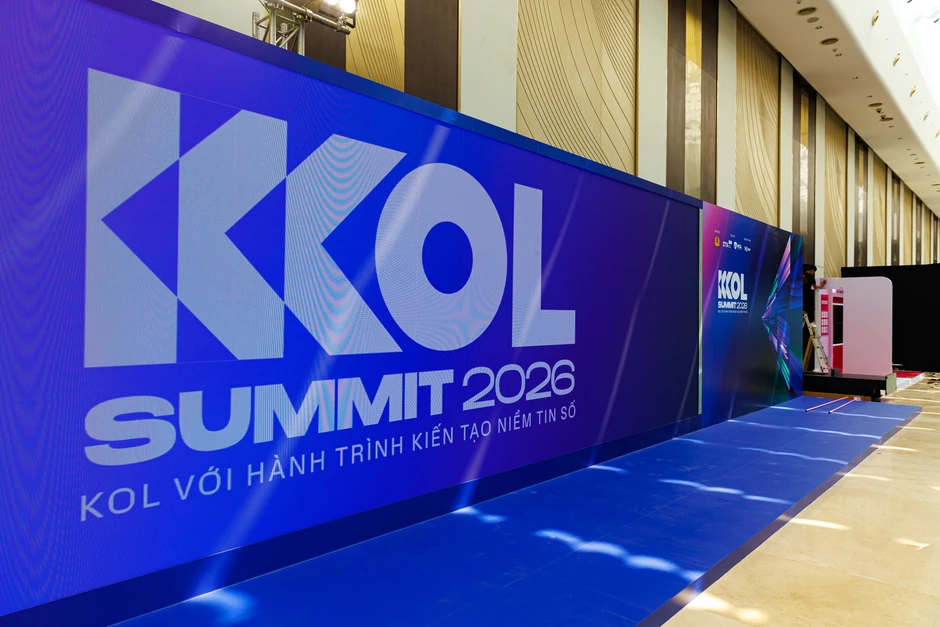 Chính thức lộ diện sân khấu KOL Summit 2026, thảm đỏ sẵn sàng đón hơn 1.500 nghệ sĩ, KOL và khách mời
