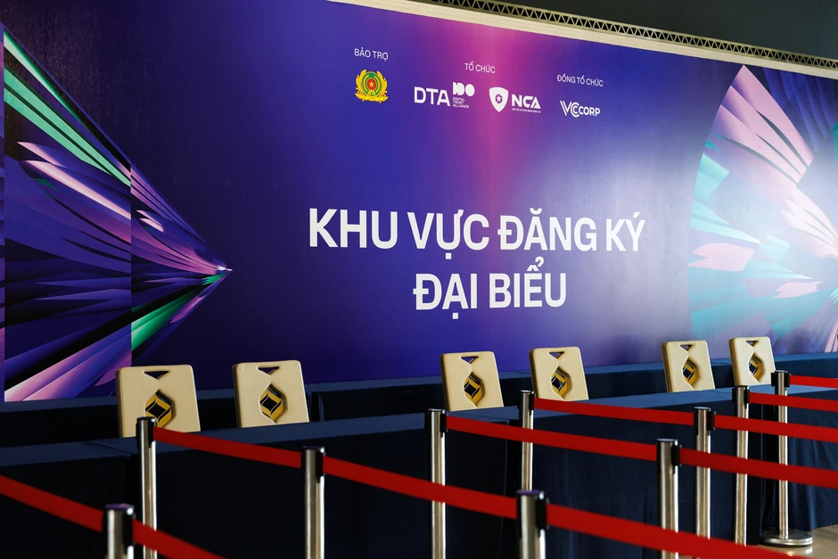 Chính thức lộ diện sân khấu KOL Summit 2026, thảm đỏ sẵn sàng đón hơn 1.500 nghệ sĩ, KOL và khách mời