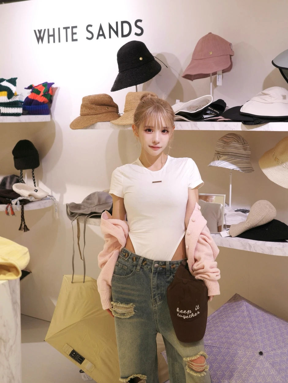 Cô gái làm bảo vệ, đốt cả gia tài cho 27 ca phẫu thuật để trở thành mỹ nhân