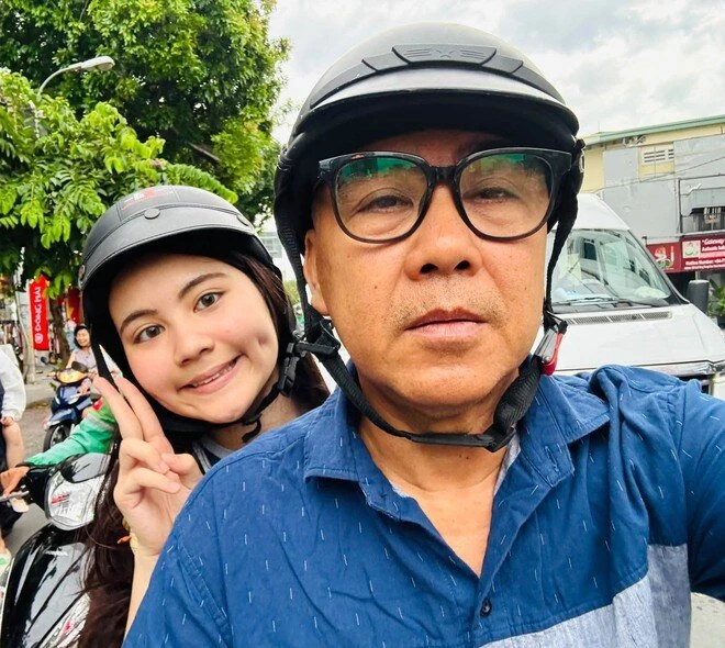 Công việc không lương suốt 20 năm của MC Quyền Linh