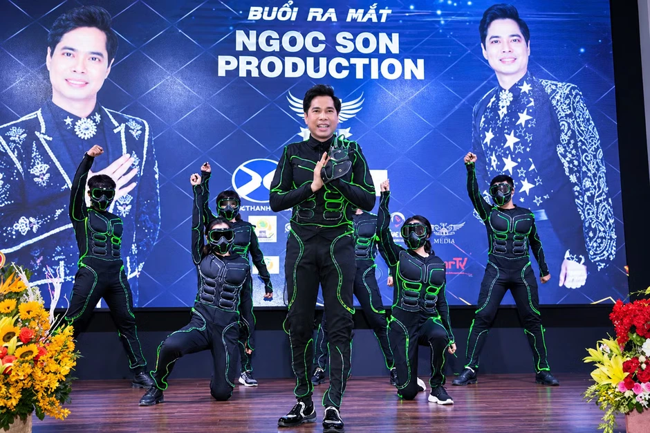 Đan Trường bị chê