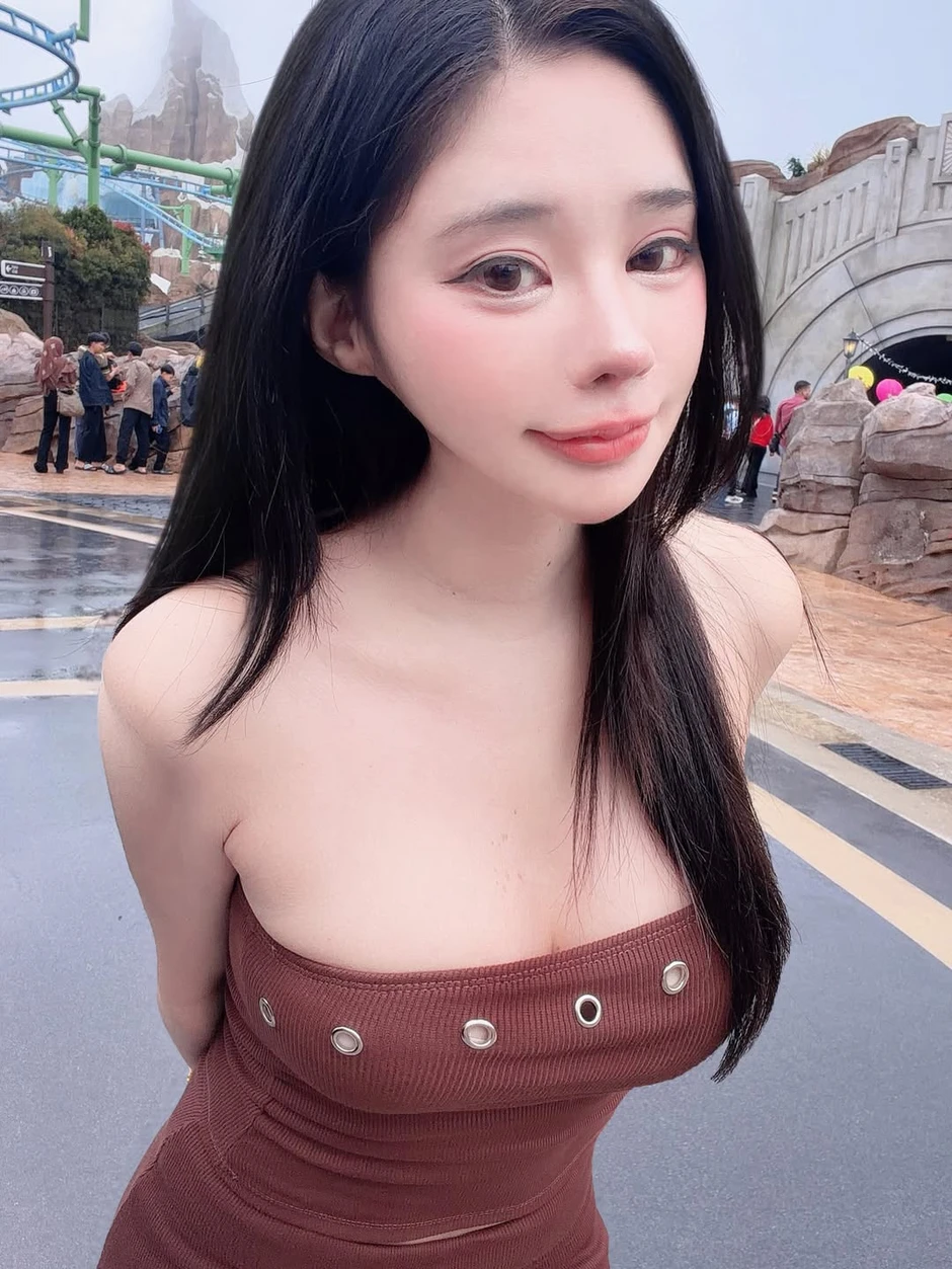 Đẳng cấp của nữ coser "triệu follow", mỗi lần lên đồ biến hình là fan lại được dịp "điêu đứng" Đẳng cấp của nữ coser "triệu follow", mỗi lần lên đồ biến hình là fan lại được dịp "điêu đứng"