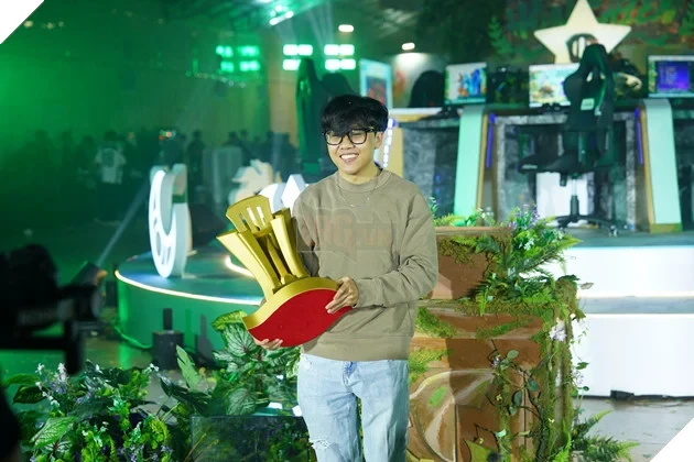 Đấu Trường Hỗn Chiến Mùa 3 Vinh Danh Những Nhà Vô Địch Mới Đấu Trường Hỗn Chiến Mùa 3 Vinh Danh Những Nhà Vô Địch Mới