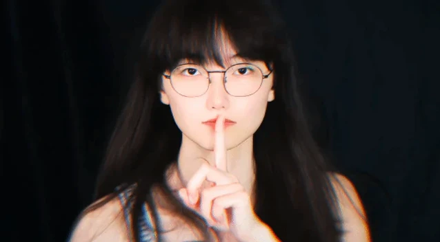 Được gọi là Faker phiên bản nữ, hot girl vào game bom tấn rồi tự tạo luôn một Faker khác khiến cộng đồng thích thú