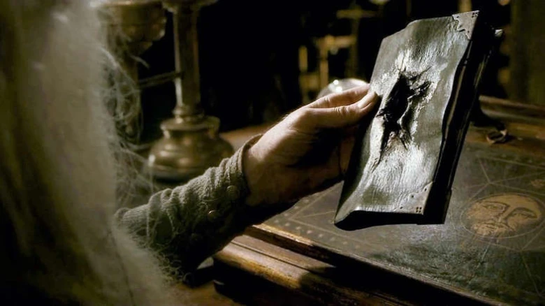 Giải mã tất cả 7 Trường Sinh Linh Giá trong Harry Potter: Báu vật, sinh vật và bí mật nghiệt ngã của Voldemort