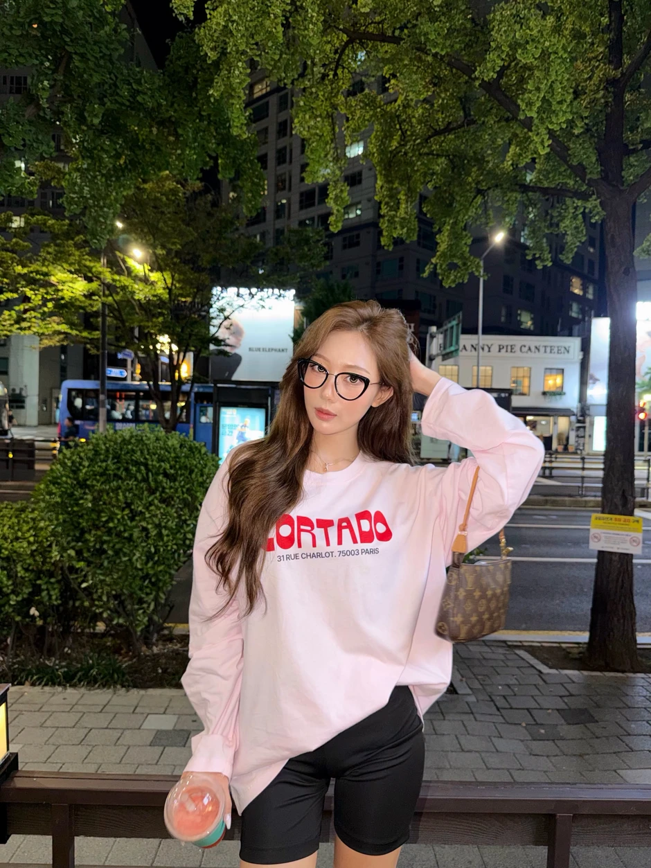 Hot girl Đảo Thiên Đường năm nào khoe dáng ấn tượng, tung bộ ảnh đi biển thôi mà khiến CĐM náo loạn bàn tán Hot girl Đảo Thiên Đường năm nào khoe dáng ấn tượng, tung bộ ảnh đi biển thôi mà khiến CĐM náo loạn bàn tán