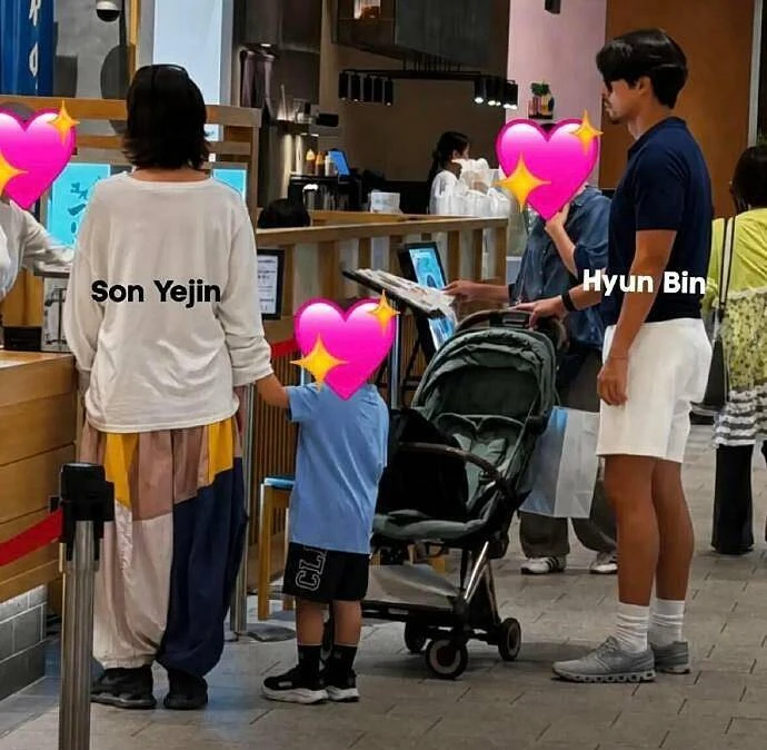 Hyun Bin, Son Ye Jin và con trai du lịch Nhật
