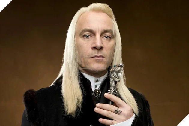 Johnny Flynn Hé Lộ Quá Khứ Mới Của Lucius Malfoy Trong Series Harry Potter Johnny Flynn Hé Lộ Quá Khứ Mới Của Lucius Malfoy Trong Series Harry Potter