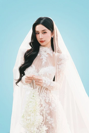 Jun Vũ hóa thân thành Pháp Sư Băng - Gina, đồng hành cùng Anh Hùng Tiến Lên ra mắt ngày 9/9