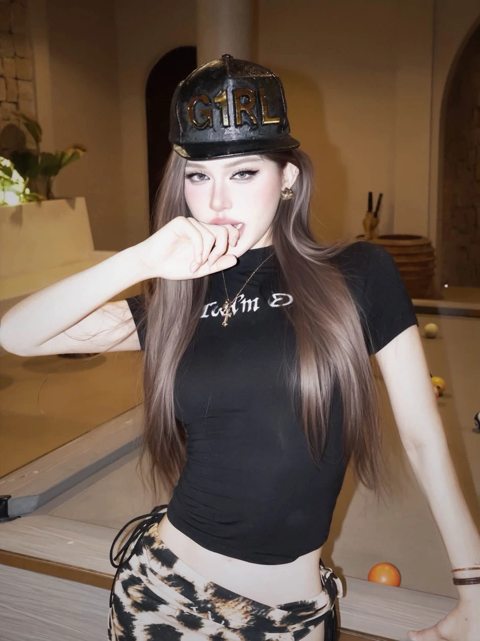 Không nhận ra nhan sắc của Trần Đức Bo: Từ hiện tượng mạng thị phi, cho tới "Bạch Nguyệt Quang" khiến vạn người mê mẩn