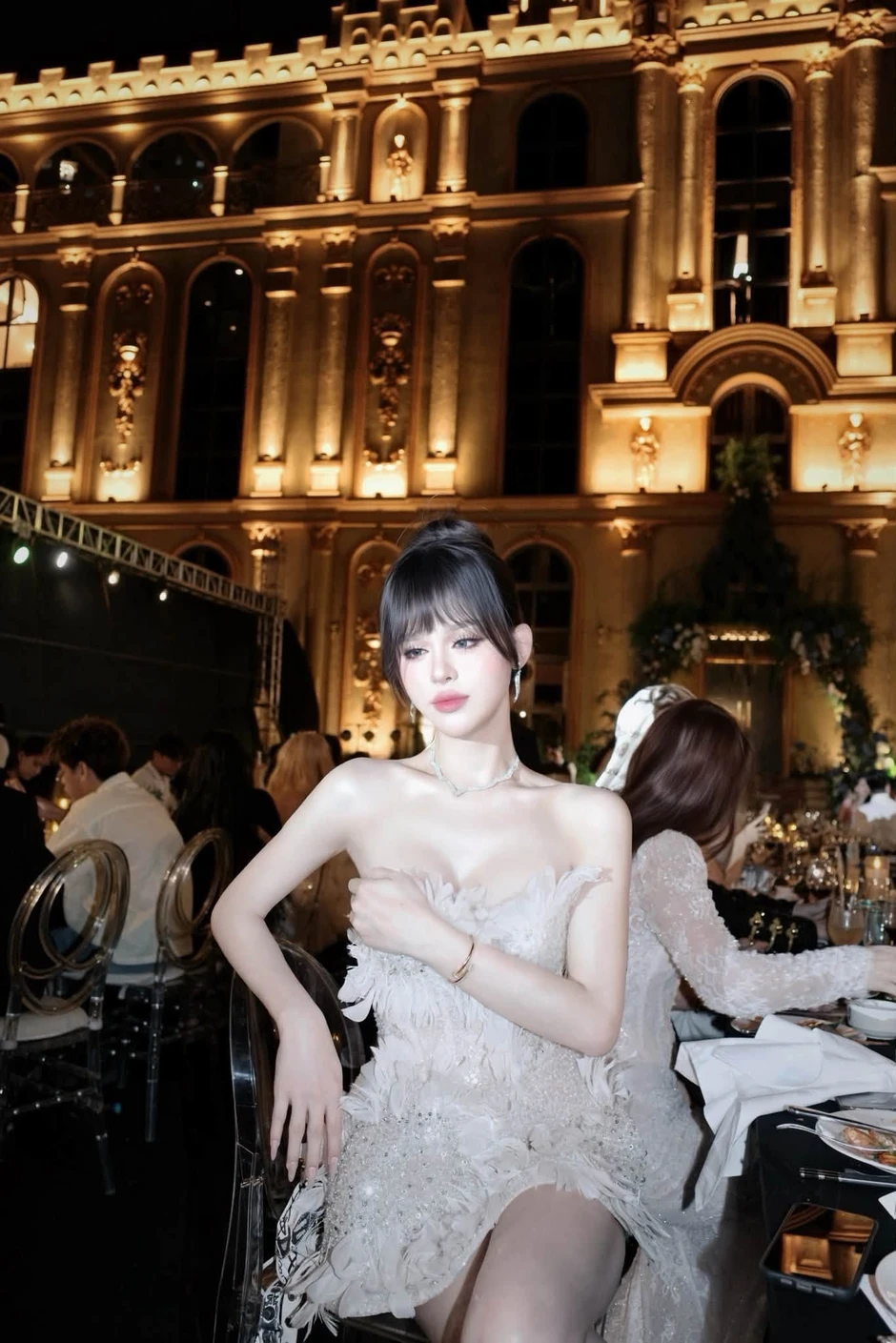 Không nhận ra nhan sắc của Trần Đức Bo: Từ hiện tượng mạng thị phi, cho tới "Bạch Nguyệt Quang" khiến vạn người mê mẩn