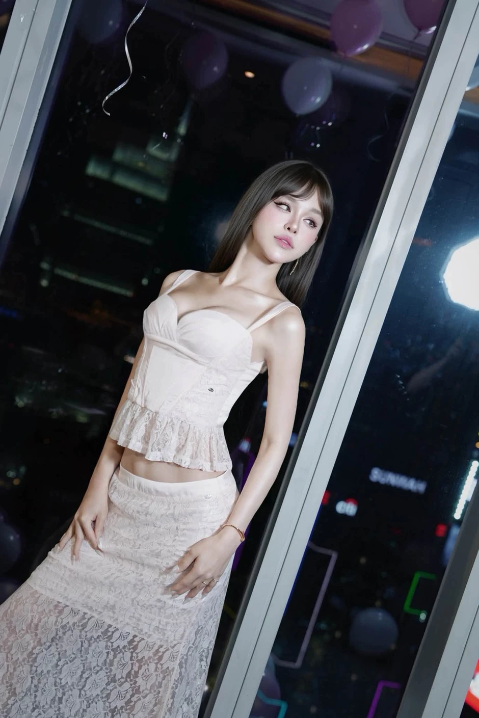 Không nhận ra nhan sắc của Trần Đức Bo: Từ hiện tượng mạng thị phi, cho tới "Bạch Nguyệt Quang" khiến vạn người mê mẩn