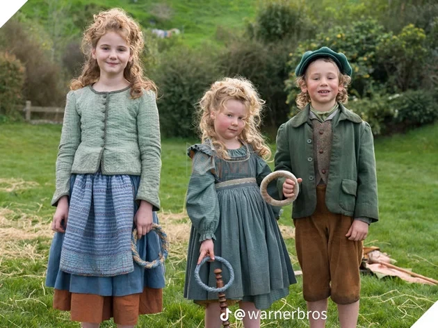 Loạt Ảnh Hậu Trường The Hunt for Gollum Hé Lộ Tạo Sự Tái Xuất Của Frodo