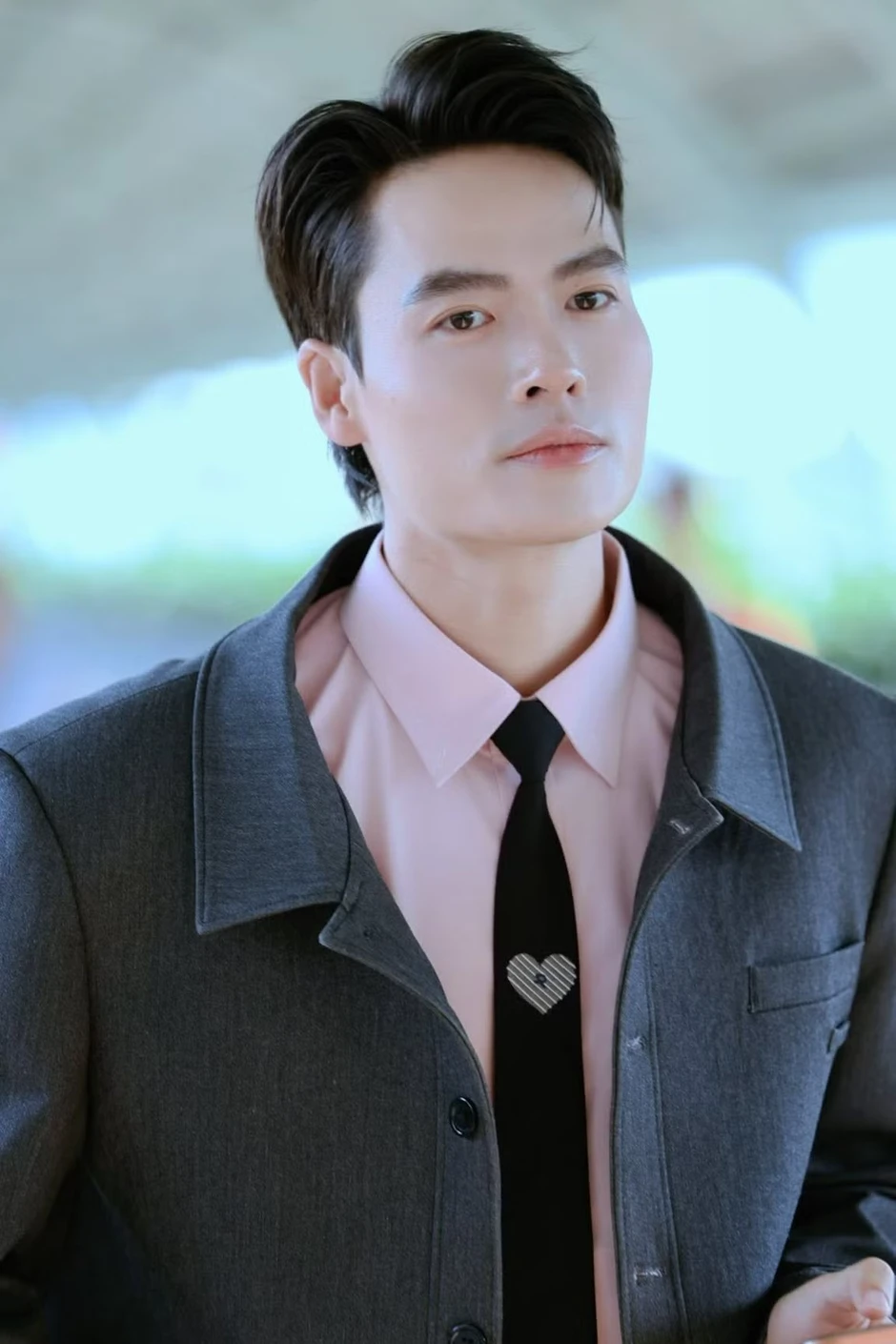 Mạng xã hội triệu hồi diễn viên trăm tỷ thay thế Trường Giang Mạng xã hội triệu hồi diễn viên trăm tỷ thay thế Trường Giang