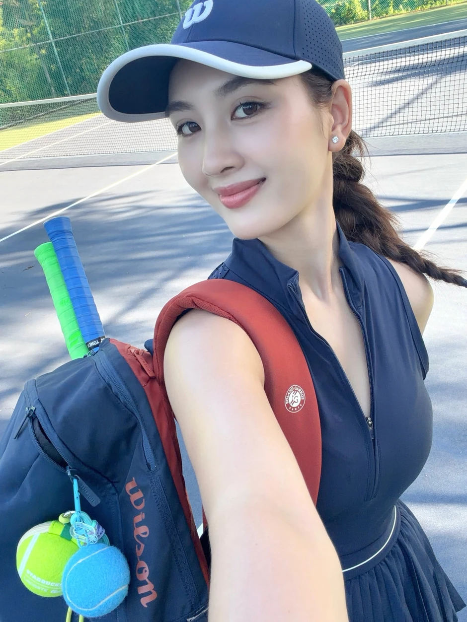 Mê đủ môn rồi, dàn mỹ nhân Việt cuối cùng vẫn quay về với tennis Mê đủ môn rồi, dàn mỹ nhân Việt cuối cùng vẫn quay về với tennis