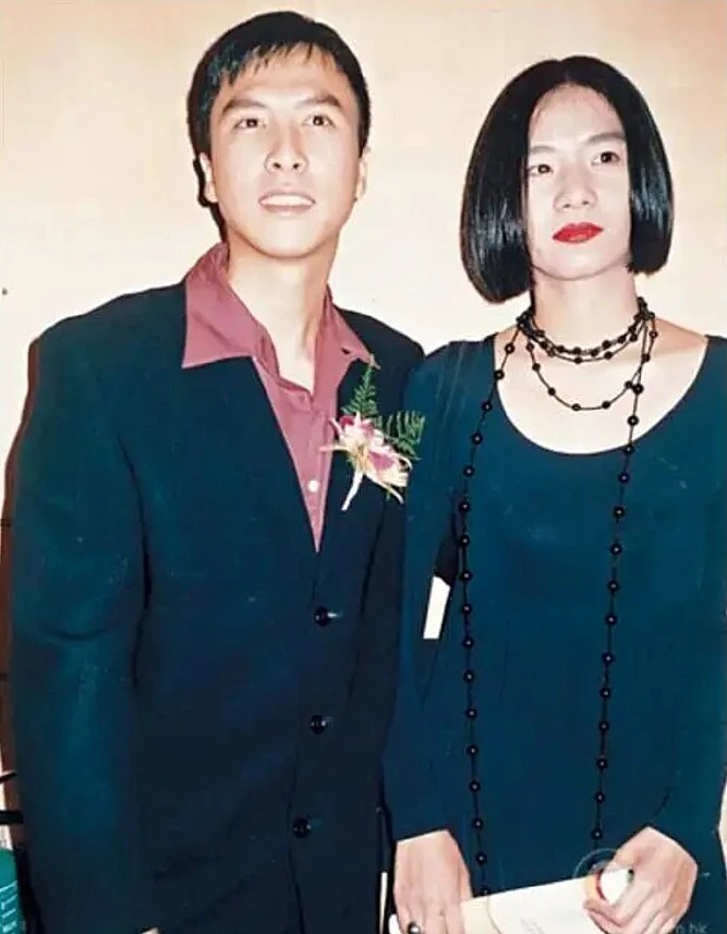 Một thời đơn thân, vất vả nuôi con của vợ cũ Chân Tử Đan Một thời đơn thân, vất vả nuôi con của vợ cũ Chân Tử Đan