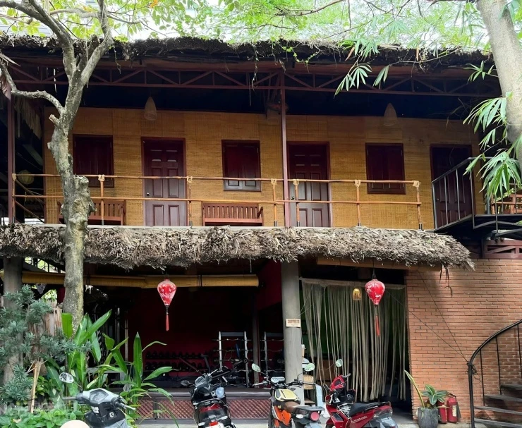 Nhà vườn gần 2.000 m2 của Johnny Trí Nguyễn ở TP HCM Nhà vườn gần 2.000 m2 của Johnny Trí Nguyễn ở TP HCM