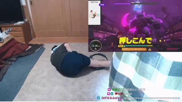 Nỗ lực chơi game quá đà, nam streamer gặp sự cố khó đỡ ở vùng "nhạy cảm", clip hút hơn 33 triệu lượt xem