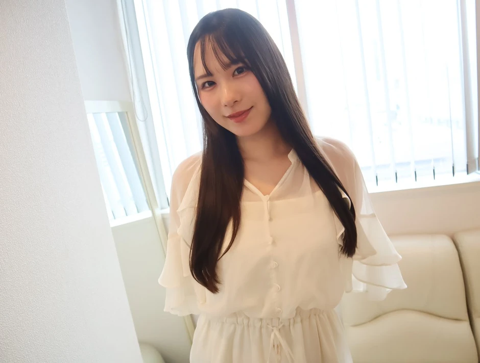 Nữ diễn viên Nhật Bản tiết lộ môi trường công sở khắc nghiệt khiến cô rẽ hướng sang đóng phim