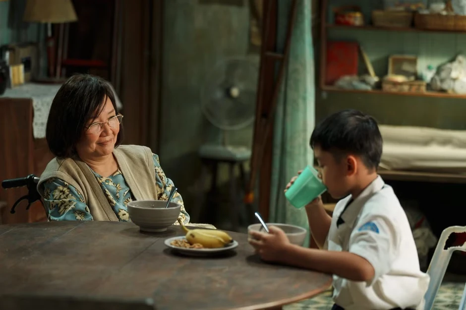 Phòng vé Việt nghịch lý bẽ bàng