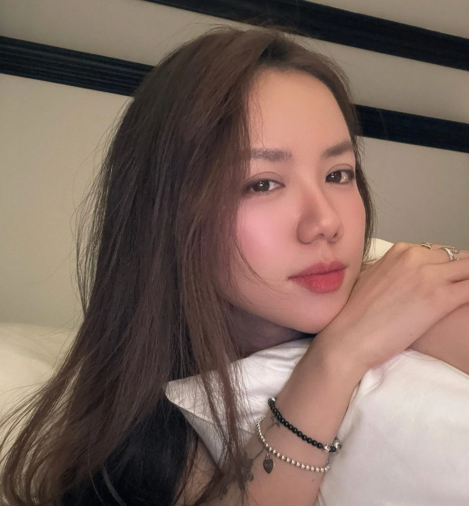 Phương Ly xả kho ảnh cỡ này, fan nam lập tức muốn nhảy điệu tango! Phương Ly xả kho ảnh cỡ này, fan nam lập tức muốn nhảy điệu tango!