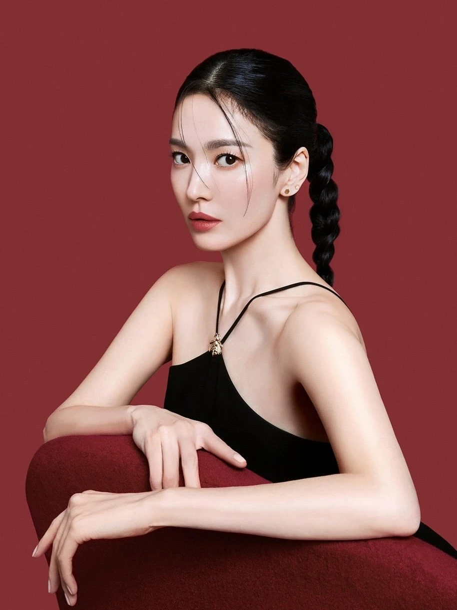 Song Hye Kyo 25 năm trước: Nhan sắc đẹp hơn thiên thần ở vai diễn nổi loạn nhất sự nghiệp