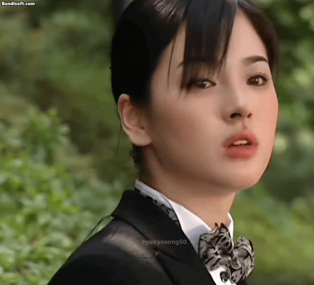 Song Hye Kyo 25 năm trước: Nhan sắc đẹp hơn thiên thần ở vai diễn nổi loạn nhất sự nghiệp