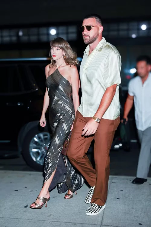 Taylor Swift bị chê Taylor Swift bị chê