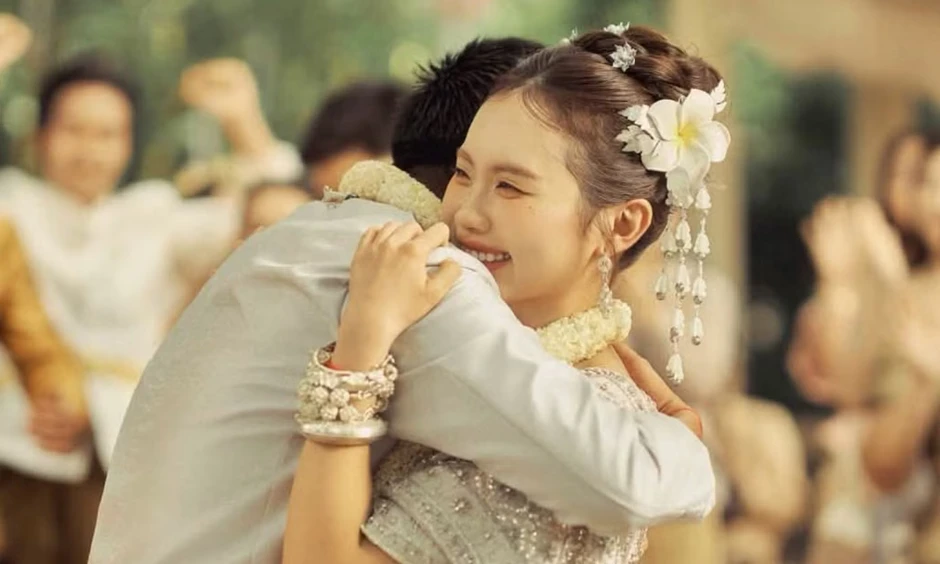 Thấy gì từ phản ứng của Phương Mỹ Chi