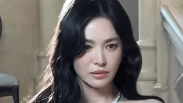 60 giây lý giải tại sao 28 năm qua không ai trả lời được câu hỏi "Song Hye Kyo lúc nào là đẹp nhất?" kenhtingame com thumb 60 giay ly giai tai sao 28 nam qua khong ai tra loi duoc cau hoi quot song hye kyo luc nao la dep nhat quot 7ea51788675475136 940w