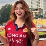Bắt trọn visual "vạn người mê" của hot girl cheerleader đội bóng Công an Hà Nội kenhtingame com thumb bat tron visual quot van nguoi me quot cua hot girl cheerleader doi bong cong an ha noi c6b11788607585843 940w