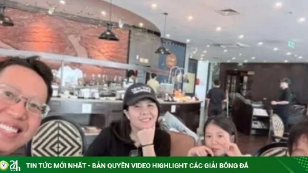 BTV của VTV là con trai nhà Toán học nổi danh cùng gia đình tận hưởng dịp nghỉ lễ kenhtingame com thumb btv cua vtv la con trai nha toan hoc noi danh cung gia dinh tan huong dip nghi le cc831788329107952 940w