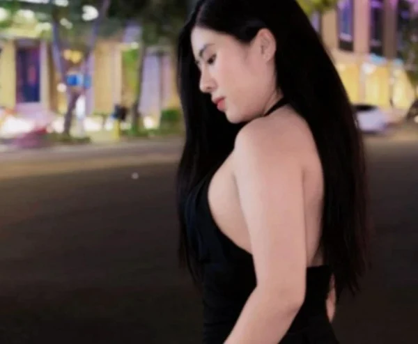 Cô giáo xinh đẹp bất ngờ "viral" với màn bắt trend dễ thương kenhtingame com thumb co giao xinh dep bat ngo quot viral quot voi man bat trend de thuong c4941789889176935 940w