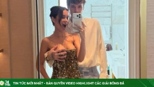 Cruz Beckham khoe khoảnh khắc thân mật táo bạo với bạn gái hơn 9 tuổi kenhtingame com thumb cruz beckham khoe khoanh khac than mat tao bao voi ban gai hon 9 tuoi ba411789888005962 940w