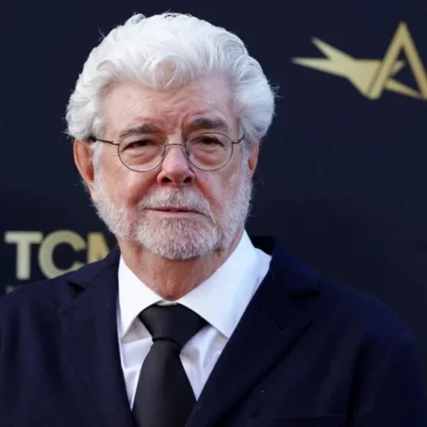George Lucas Từng Định Làm Thêm 3 Phim Star Wars Trước Khi Quyết Định Nghỉ Đạo Diễn kenhtingame com thumb george lucas tung dinh lam them 3 phim star wars truoc khi quyet dinh nghi dao dien 2a361790197619580 940w