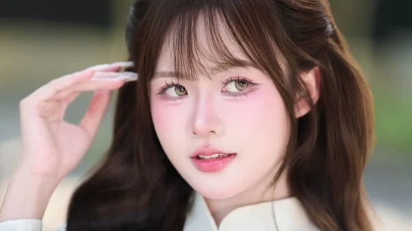 Gia nhập đường đua áo dài 2/9, hot girl khiến CĐM khen ngợi hết lời với bộ ảnh mới kenhtingame com thumb gia nhap duong dua ao dai 2 9 hot girl khien cdm khen ngoi het loi voi bo anh moi 71901788235576894 940w