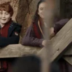 Harry Potter bản truyền hình tung trailer khiến MXH dậy sóng: Hermione hớp hồn khán giả, một nhân vật có thù với NSX kenhtingame com thumb harry potter ban truyen hinh tung trailer khien mxh day song hermione hop hon khan gia mot nhan vat co thu voi nsx 8c581788410560516 940w