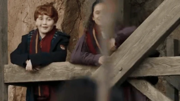 Harry Potter bản truyền hình tung trailer khiến MXH dậy sóng: Hermione hớp hồn khán giả, một nhân vật có thù với NSX kenhtingame com thumb harry potter ban truyen hinh tung trailer khien mxh day song hermione hop hon khan gia mot nhan vat co thu voi nsx 8c581788410560516 940w